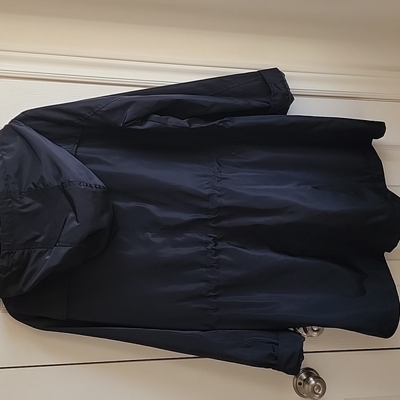 Le Chateau Women's Black Hooded Trench Coat - Picture 6 of 7